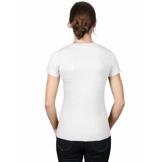 WOMEN’S FASHION BASIC FITTED TEE