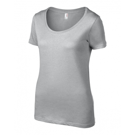 WOMEN’S FEATHERWEIGHT SCOOP TEE