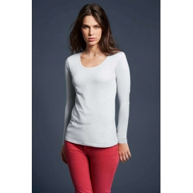 WOMEN’S FEATHERWEIGHT LONG SLEEVE SCOOP TEE