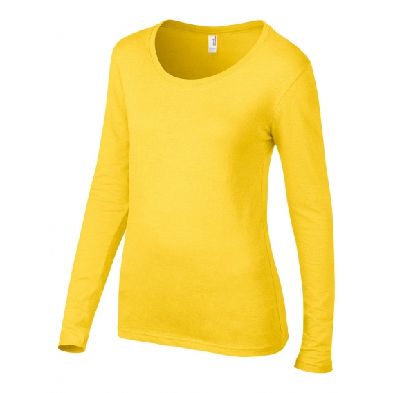 WOMEN’S FEATHERWEIGHT LONG SLEEVE SCOOP TEE