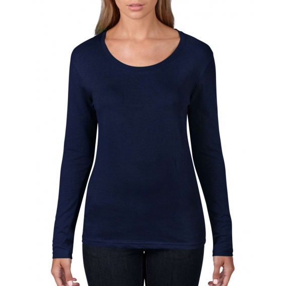 WOMEN’S FEATHERWEIGHT LONG SLEEVE SCOOP TEE