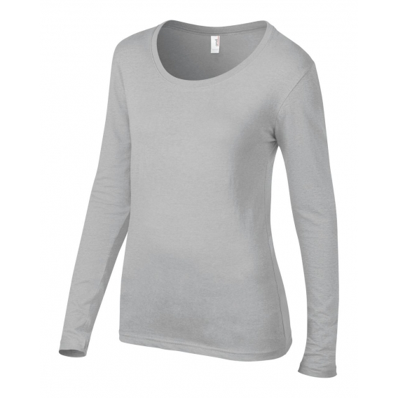 WOMEN’S FEATHERWEIGHT LONG SLEEVE SCOOP TEE