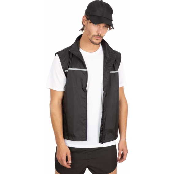 SPORTS CAP IN SOFT MESH