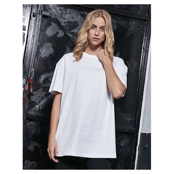 Ladies Oversized Boyfriend Tee