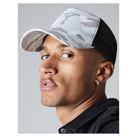 Camo Snapback Trucker