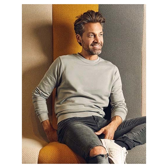 New Men`s Sweater 100