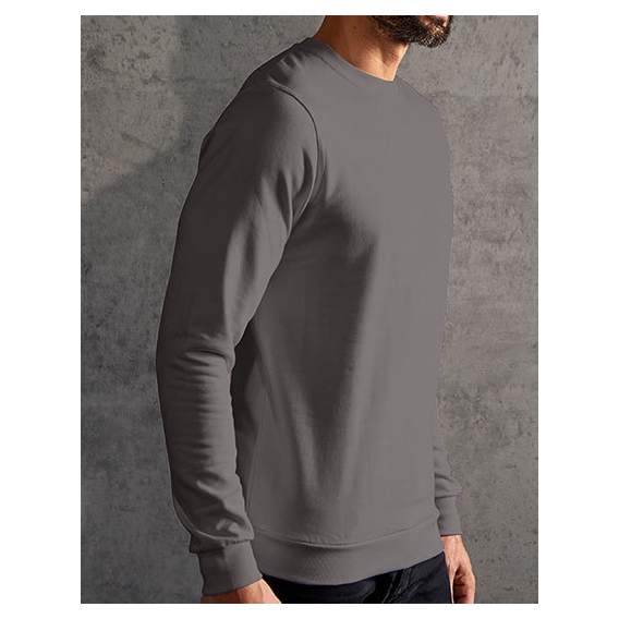 New Men`s Sweater 100