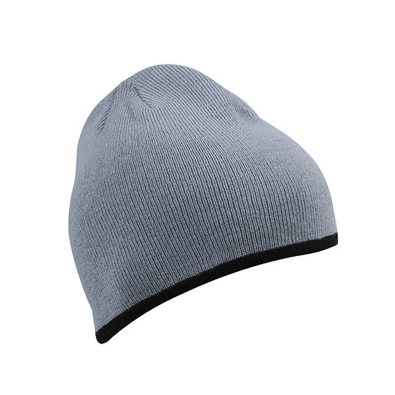 Beanie with Contrasting Border