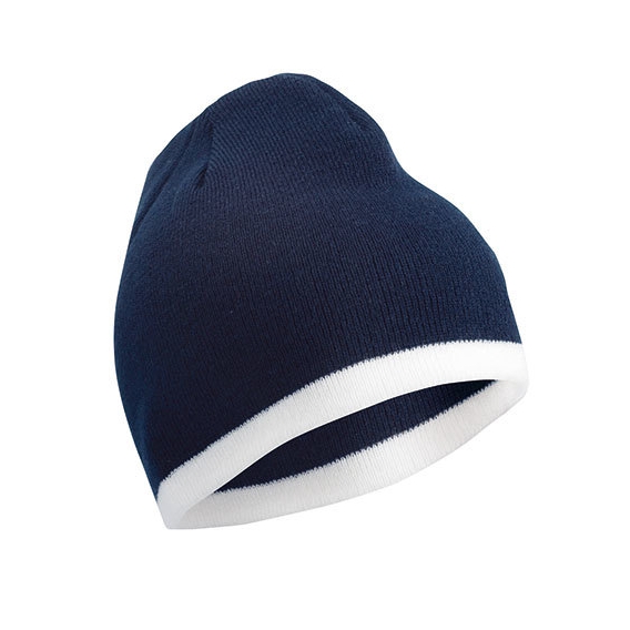 Beanie with Contrasting Border