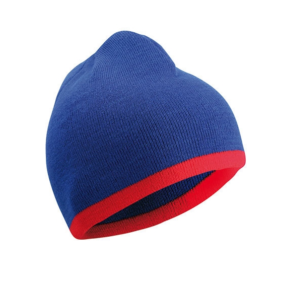 Beanie with Contrasting Border