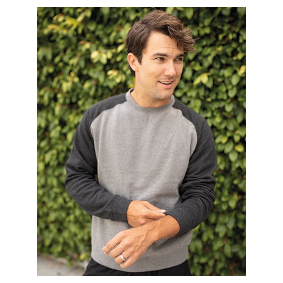 Men`s Lightweight Fitted Raglan Crew