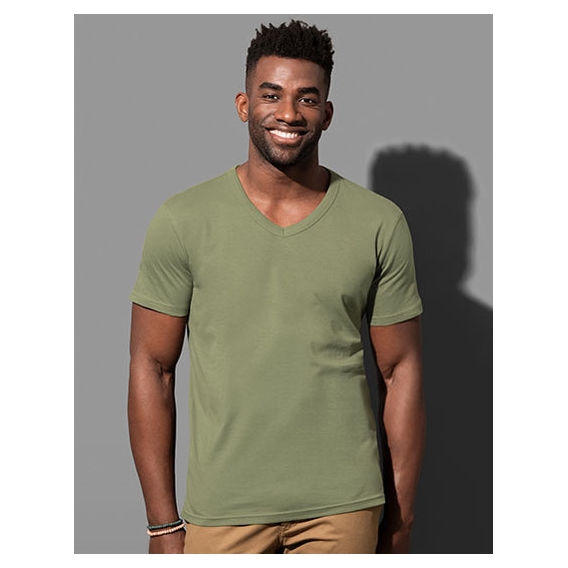 Ben V-Neck