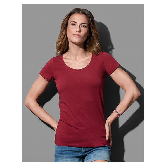 Claire Crew Neck Women